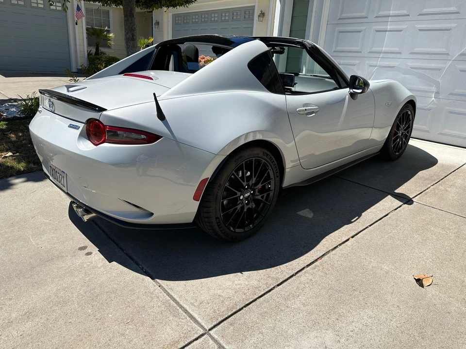 2017 Mazda ND MX-5 Miata - Image 15 of 31