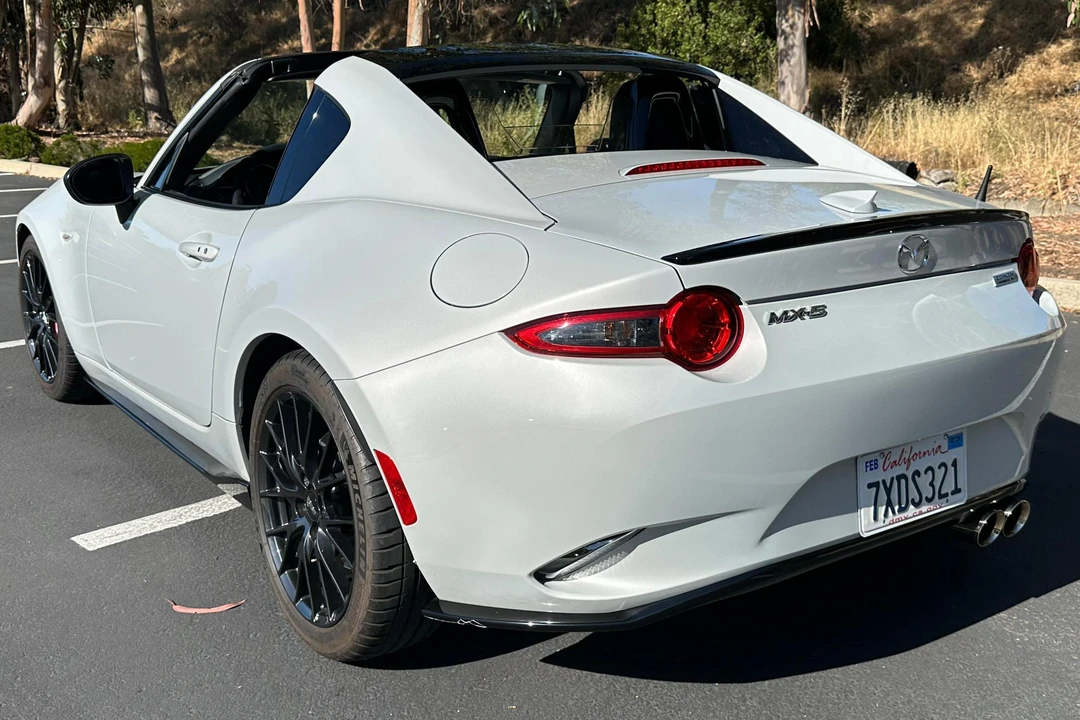 2017 Mazda ND MX-5 Miata - Image 4 of 31