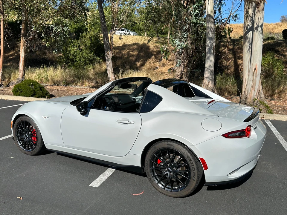 2017 Mazda ND MX-5 Miata - Image 11 of 31
