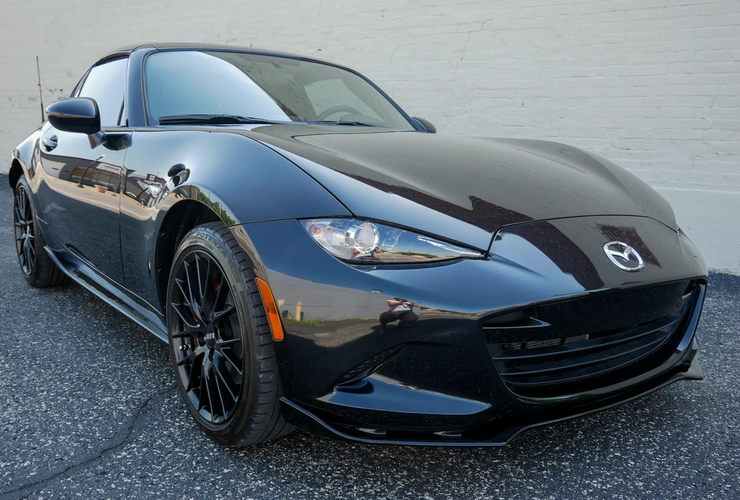 2017 Mazda ND MX-5 Miata - Image 27 of 31