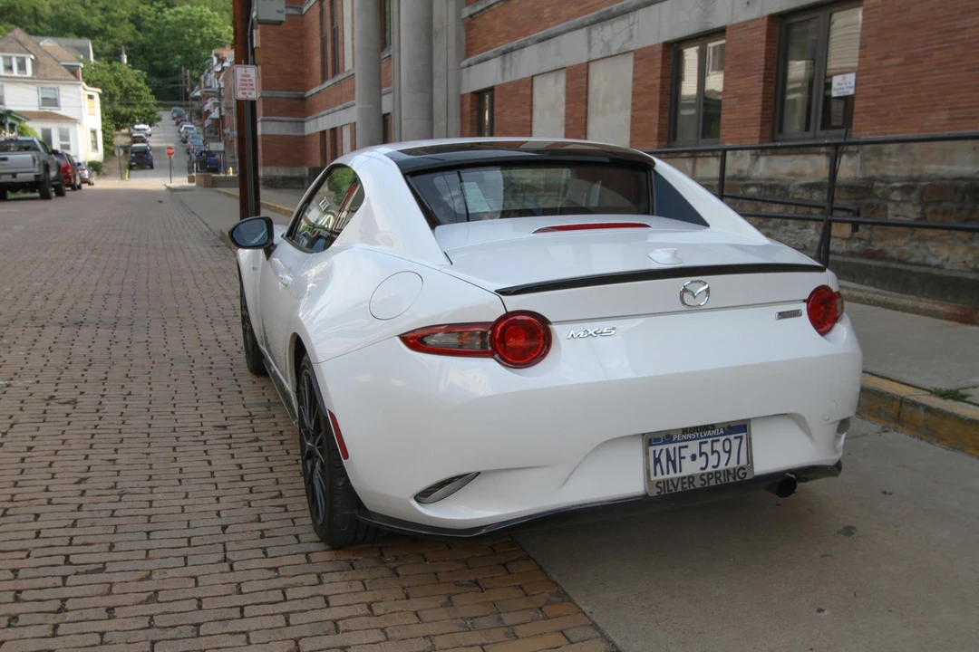 2017 Mazda ND MX-5 Miata - Image 24 of 31