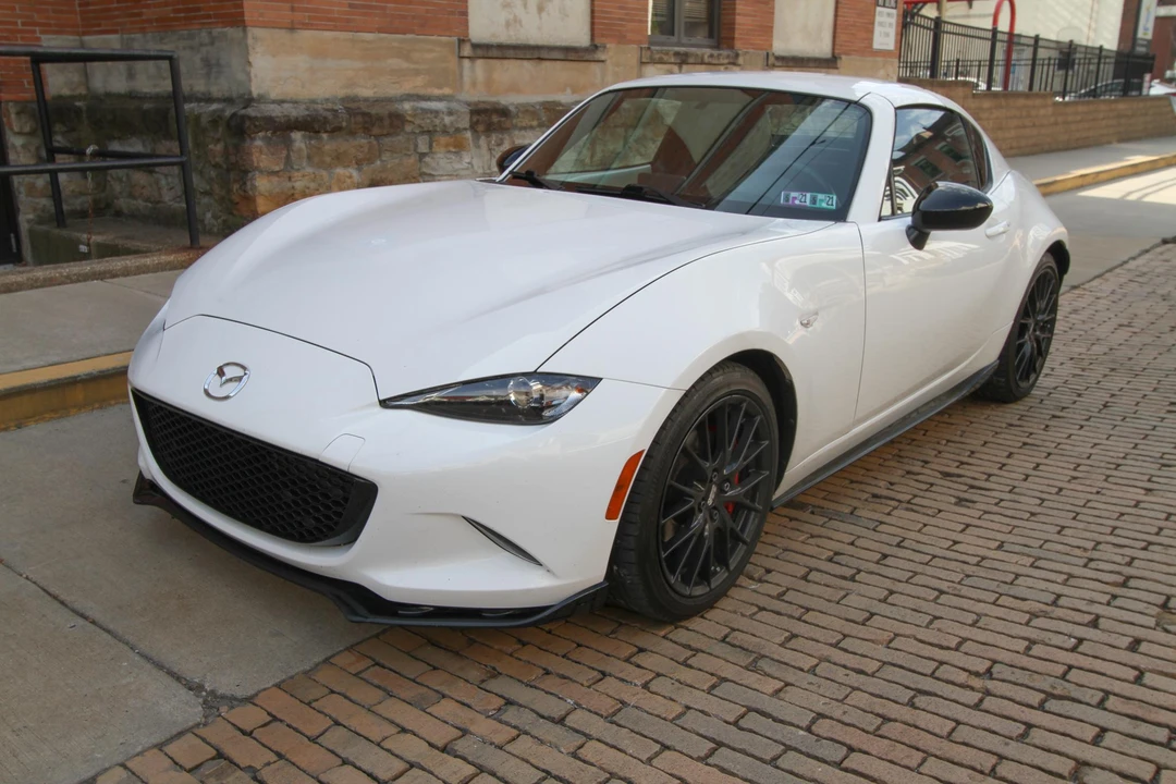2017 Mazda ND MX-5 Miata - Image 11 of 31