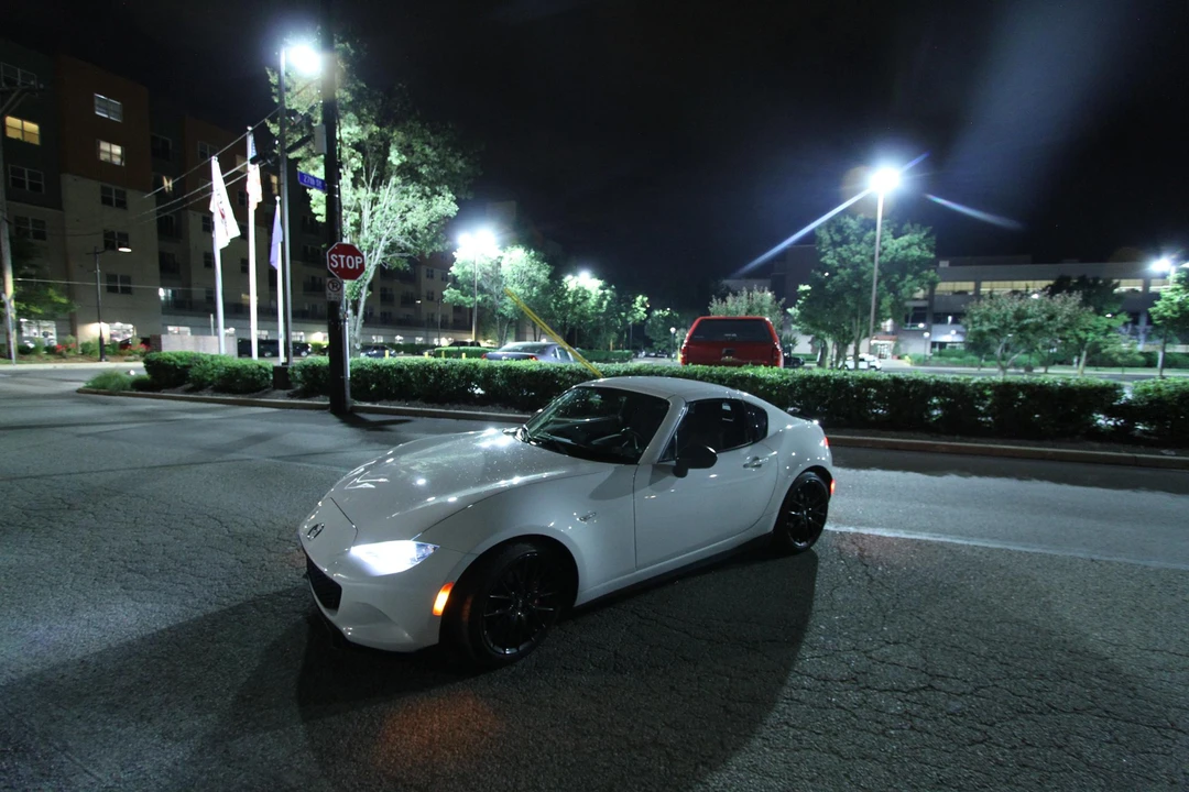 2017 Mazda ND MX-5 Miata - Image 9 of 31