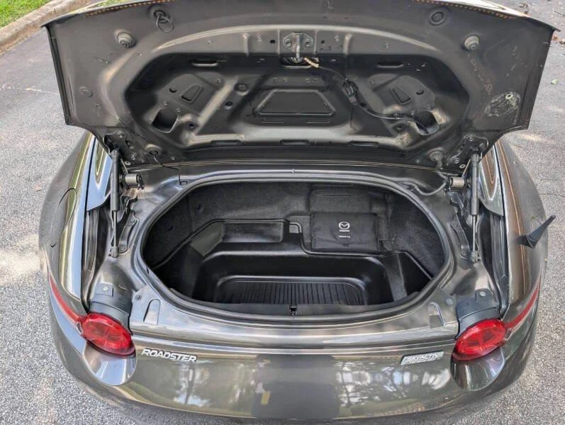 2017 Mazda ND MX-5 Miata - Image 17 of 20