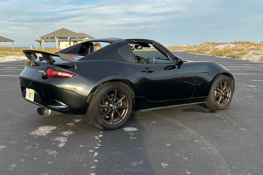 2017 Mazda ND MX-5 Miata - Image 17 of 31