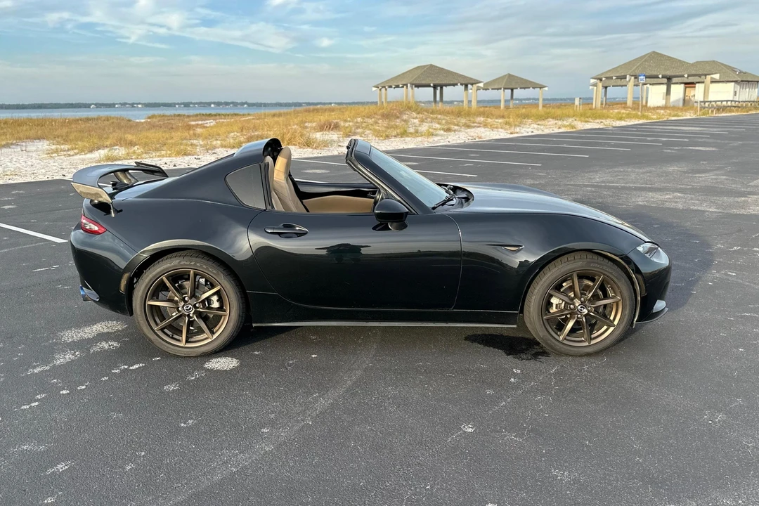 2017 Mazda ND MX-5 Miata - Image 18 of 31