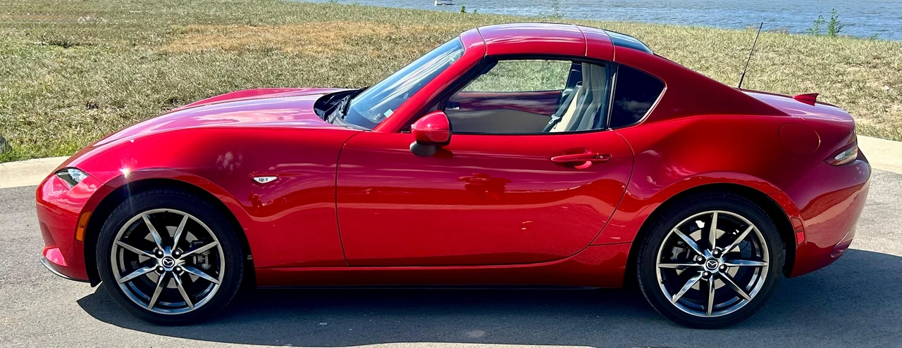 2017 Mazda ND MX-5 Miata - Image 8 of 31