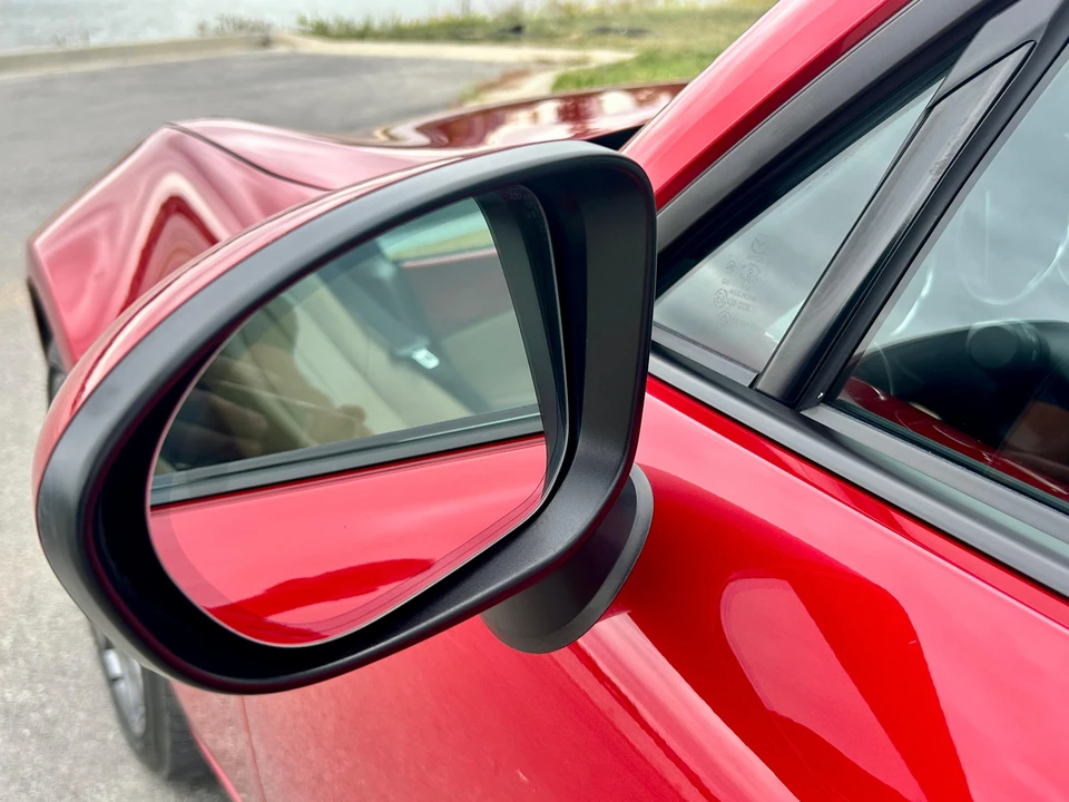 2017 Mazda ND MX-5 Miata - Image 17 of 31