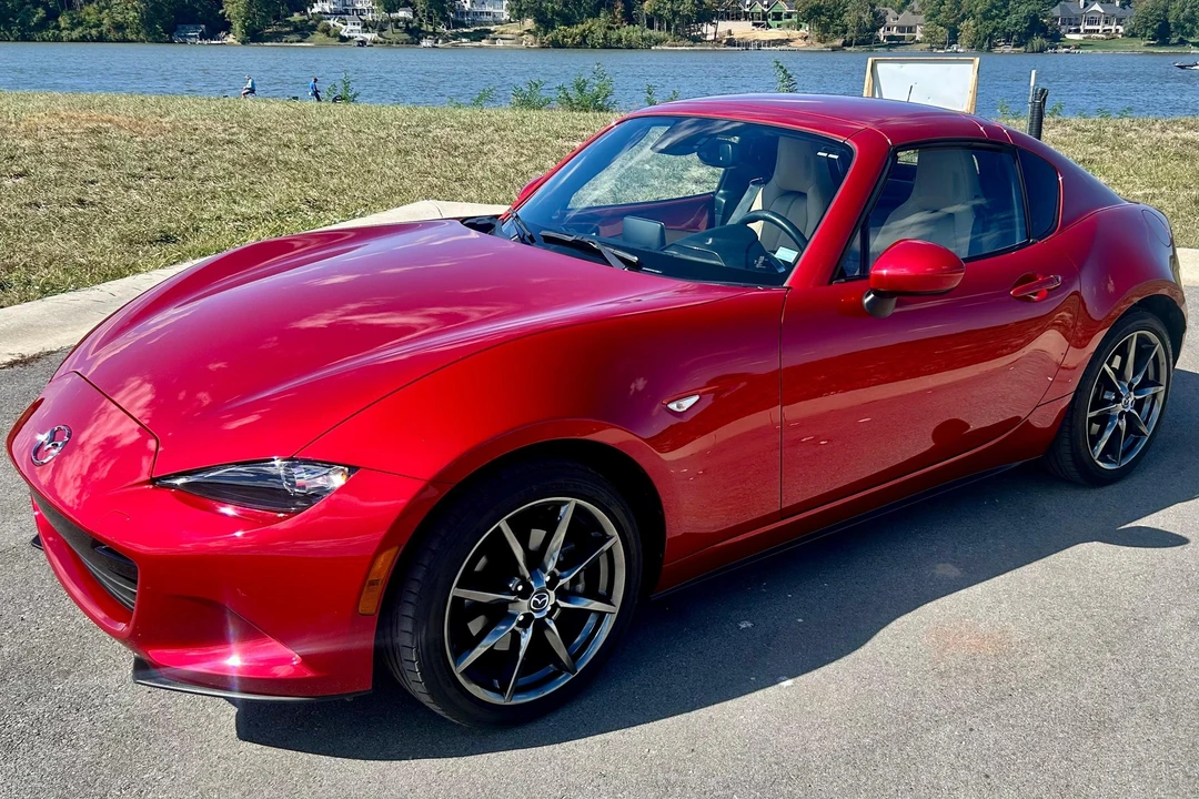 2017 Mazda ND MX-5 Miata - Image 2 of 31