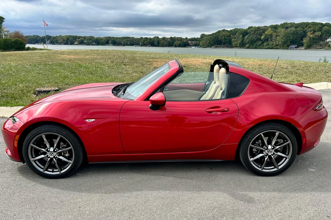2017 Mazda ND MX-5 Miata - Image 3 of 31