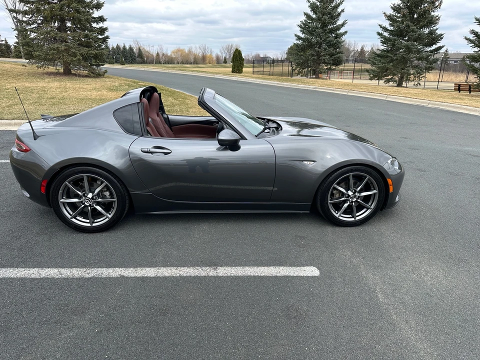 2017 Mazda ND MX-5 Miata - Image 9 of 31