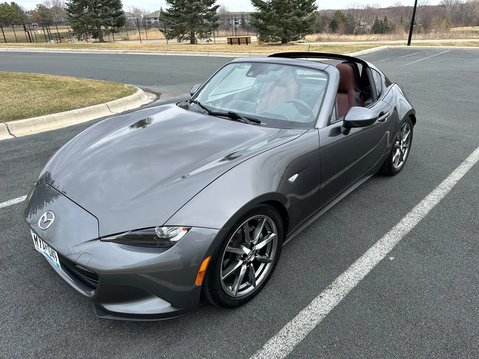 2017 Mazda ND MX-5 Miata - Image 4 of 31