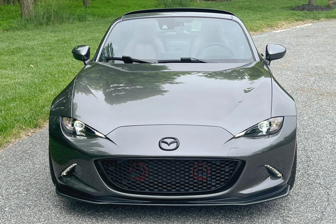 2017 Mazda ND MX-5 Miata - Image 2 of 18