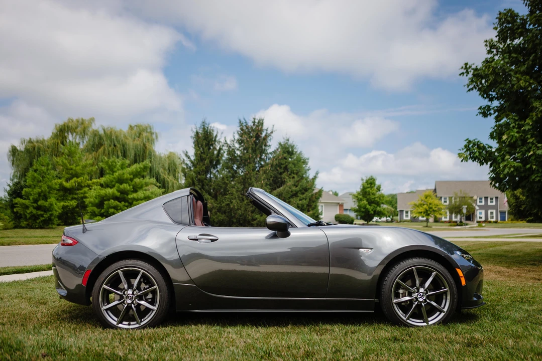 2017 Mazda ND MX-5 Miata - Image 7 of 31
