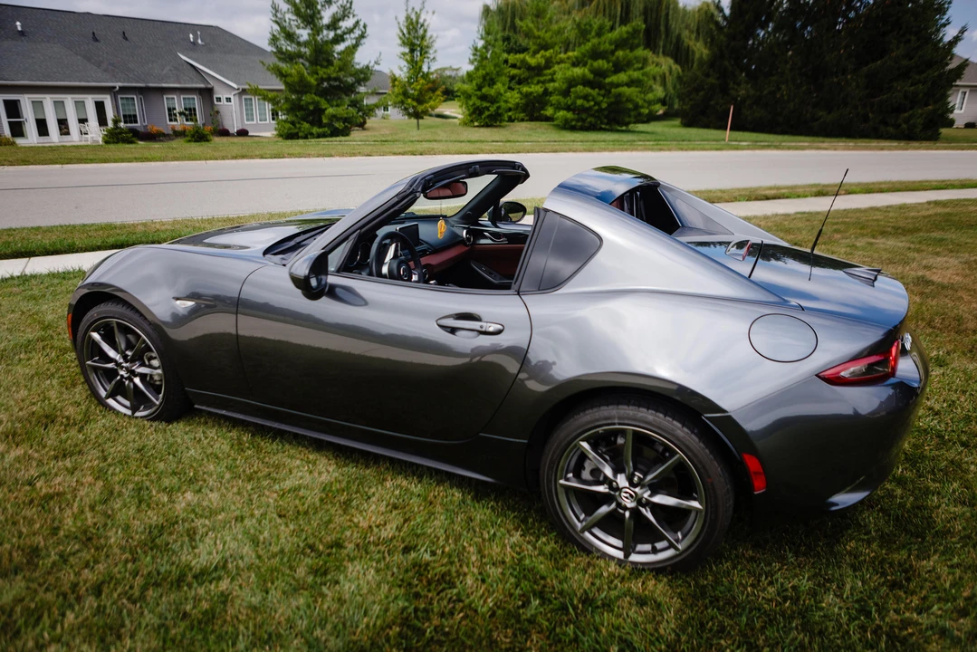 2017 Mazda ND MX-5 Miata - Image 6 of 31