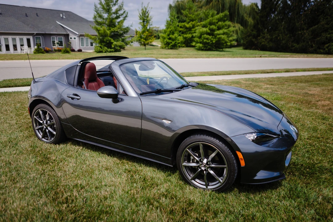 2017 Mazda ND MX-5 Miata - Image 9 of 31