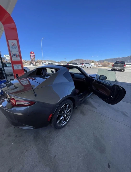 2017 Mazda ND MX-5 Miata - Image 4 of 19
