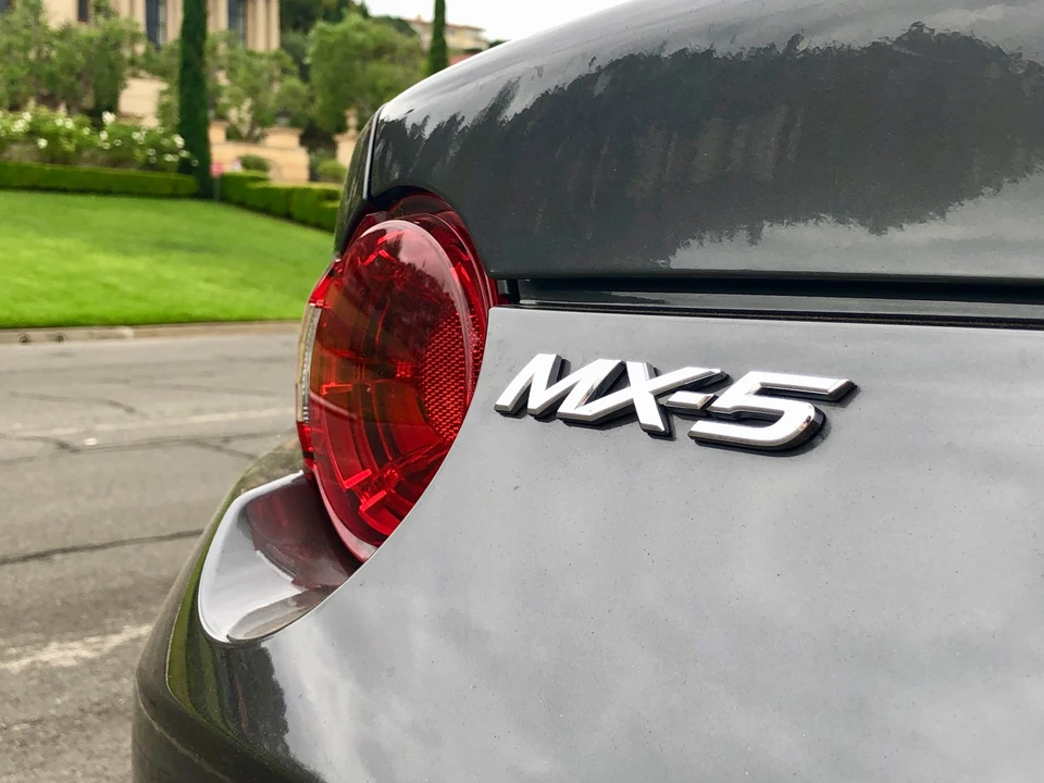 2017 Mazda ND MX-5 Miata - Image 30 of 31