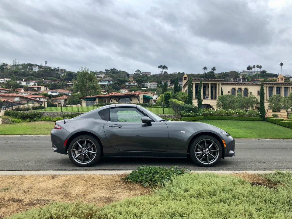 2017 Mazda ND MX-5 Miata - Image 23 of 31