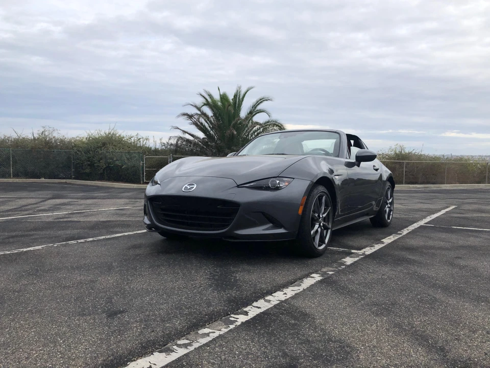 2017 Mazda ND MX-5 Miata - Image 8 of 31