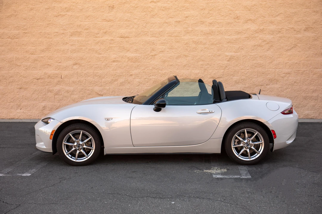 2017 Mazda ND MX-5 Miata - Image 14 of 31