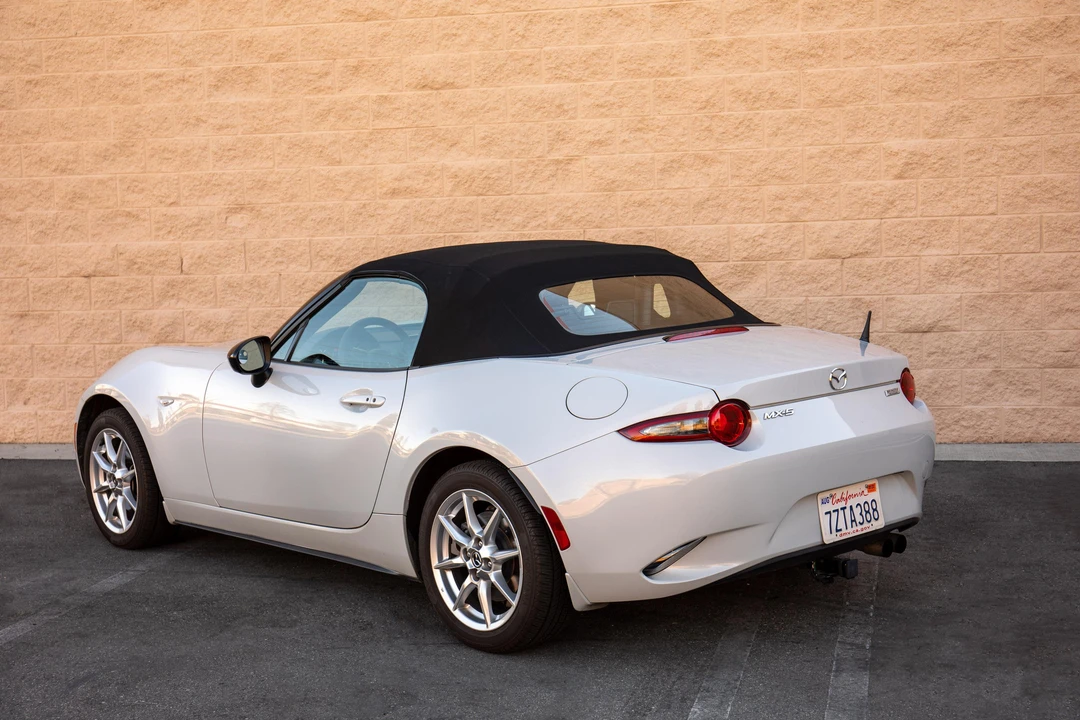 2017 Mazda ND MX-5 Miata - Image 9 of 31