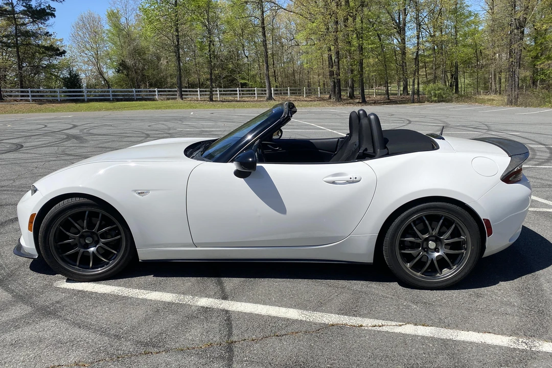 2017 Mazda ND MX-5 Miata - Image 3 of 31