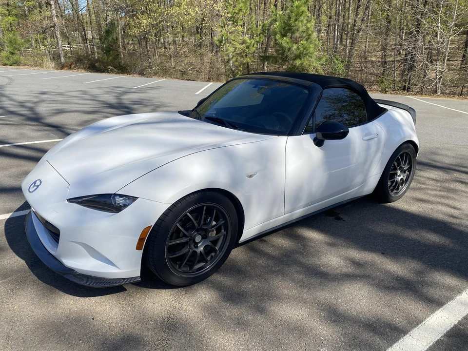 2017 Mazda ND MX-5 Miata - Image 28 of 31
