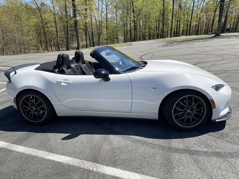 2017 Mazda ND MX-5 Miata - Image 20 of 31