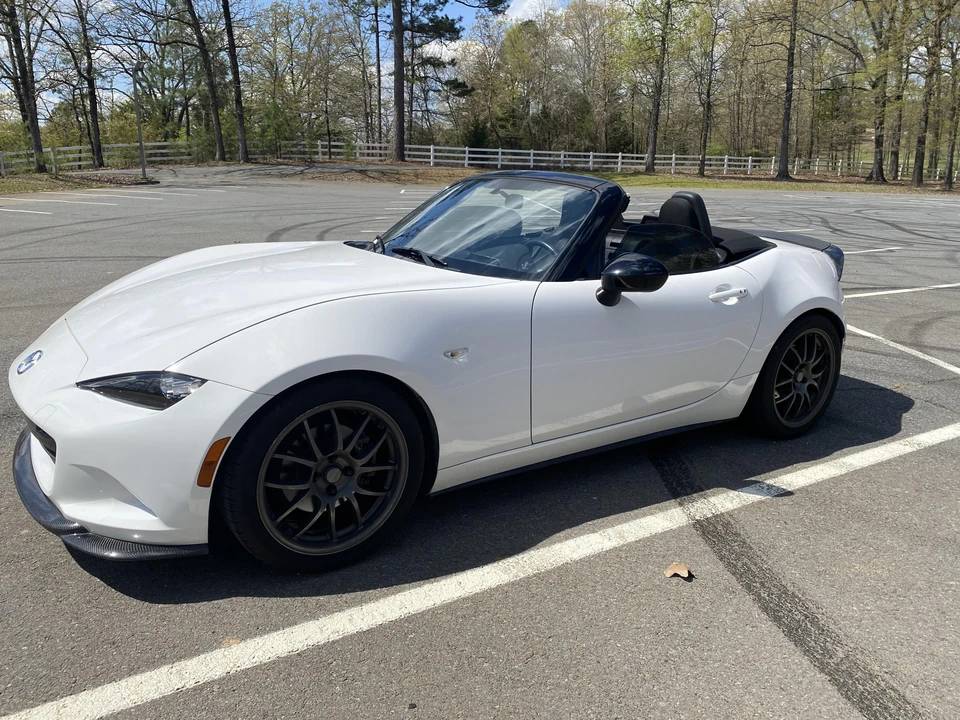 2017 Mazda ND MX-5 Miata - Image 12 of 31