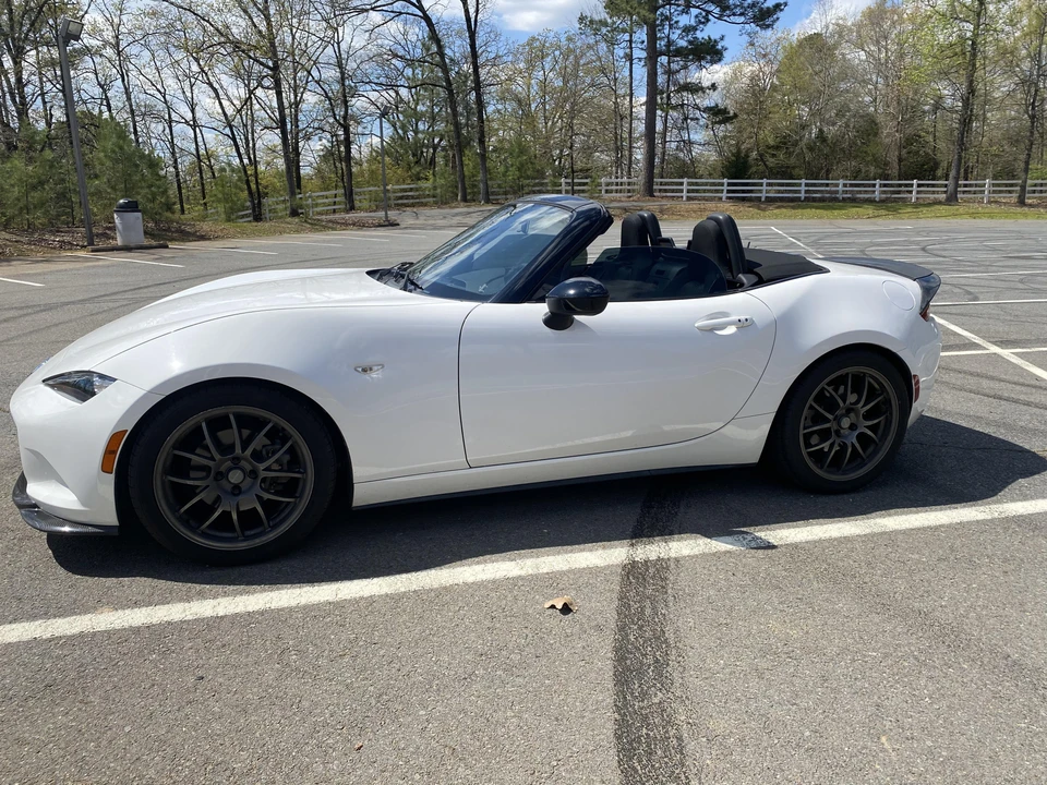 2017 Mazda ND MX-5 Miata - Image 13 of 31