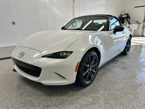 2017 Mazda MX-5 Miata GS
