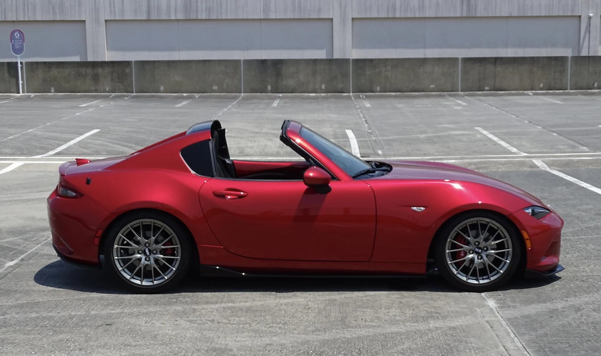 2017 Mazda ND MX-5 Miata - Image 29 of 31