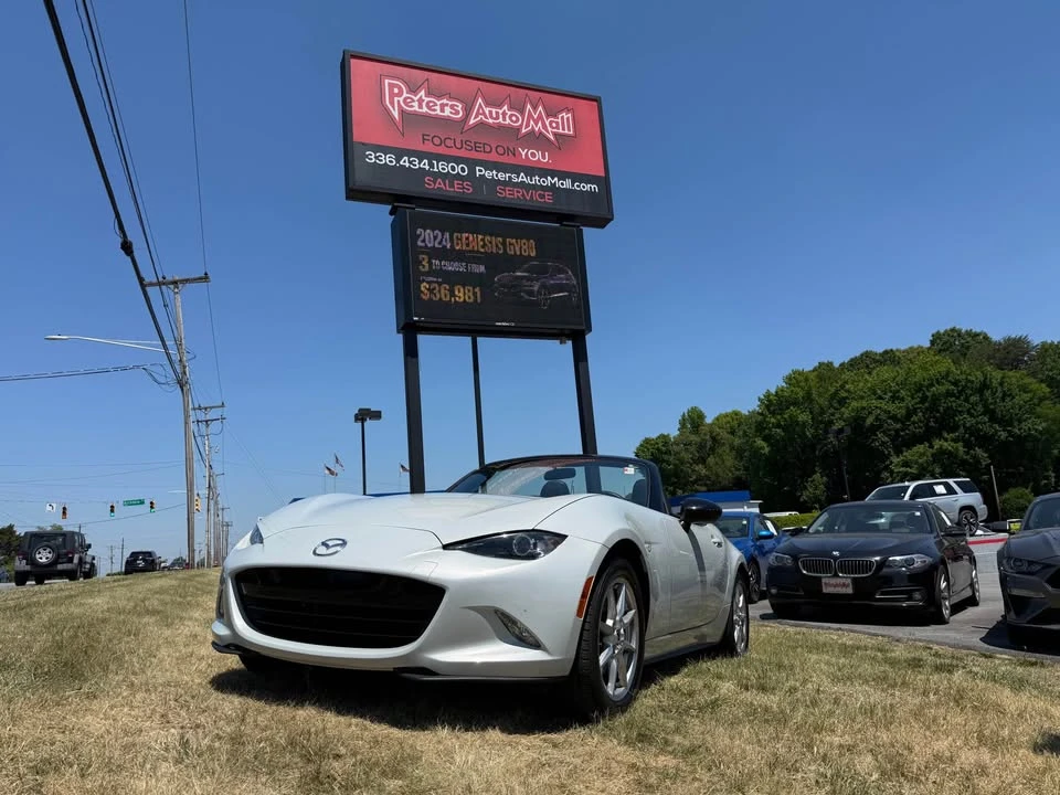 2017 Mazda ND MX-5 Miata - Image 2 of 4