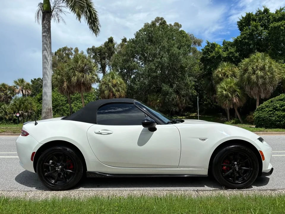 2017 Mazda ND MX-5 Miata - Image 4 of 20