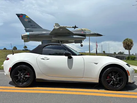 2017 Mazda MX-5 Sport Convertible 2D