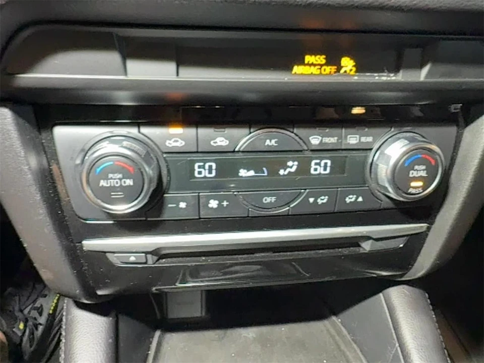 2017 Mazda Mazda 6 3rd Gen - Image 26 of 31