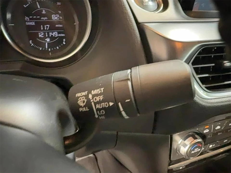 2017 Mazda Mazda 6 3rd Gen - Image 21 of 31