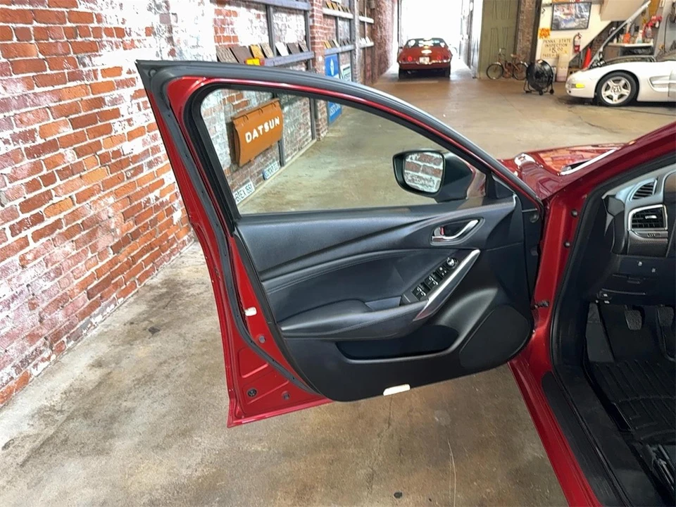 2017 Mazda Mazda 6 3rd Gen - Image 11 of 31