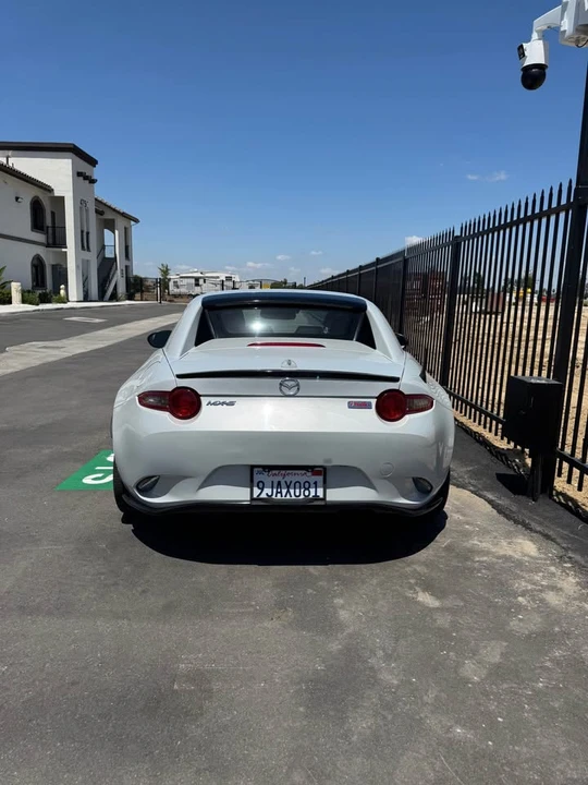2017 Mazda ND MX-5 Miata - Image 7 of 10