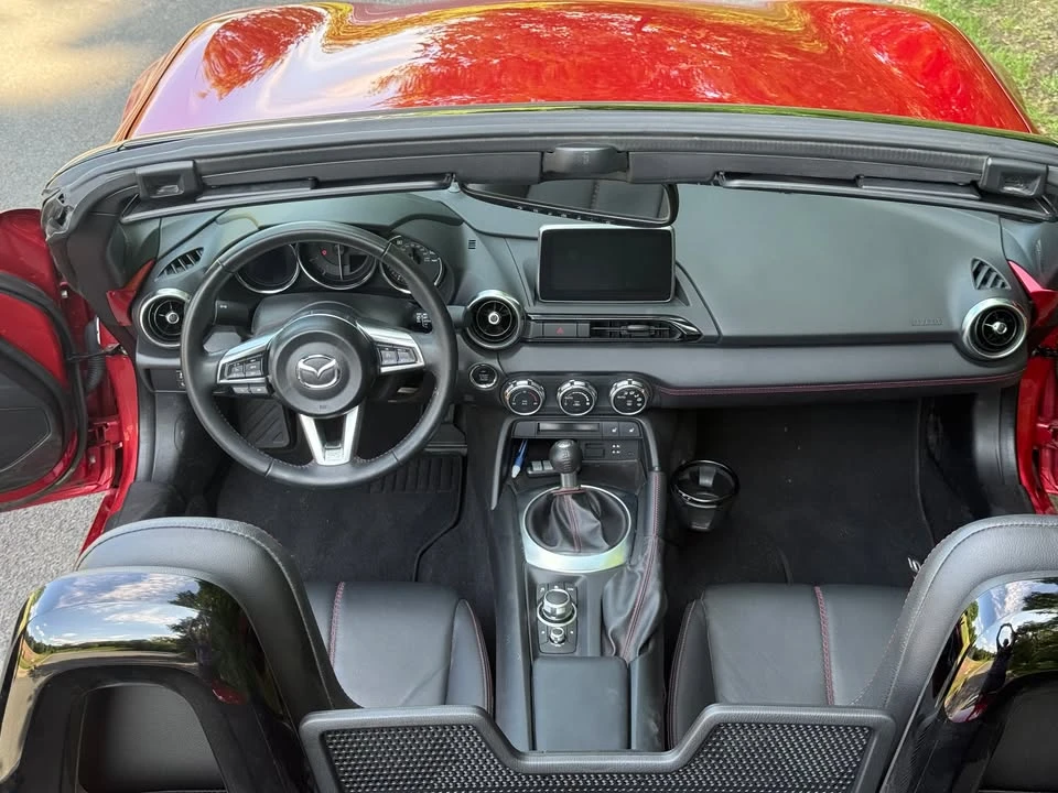 2017 Mazda ND MX-5 Miata - Image 2 of 11
