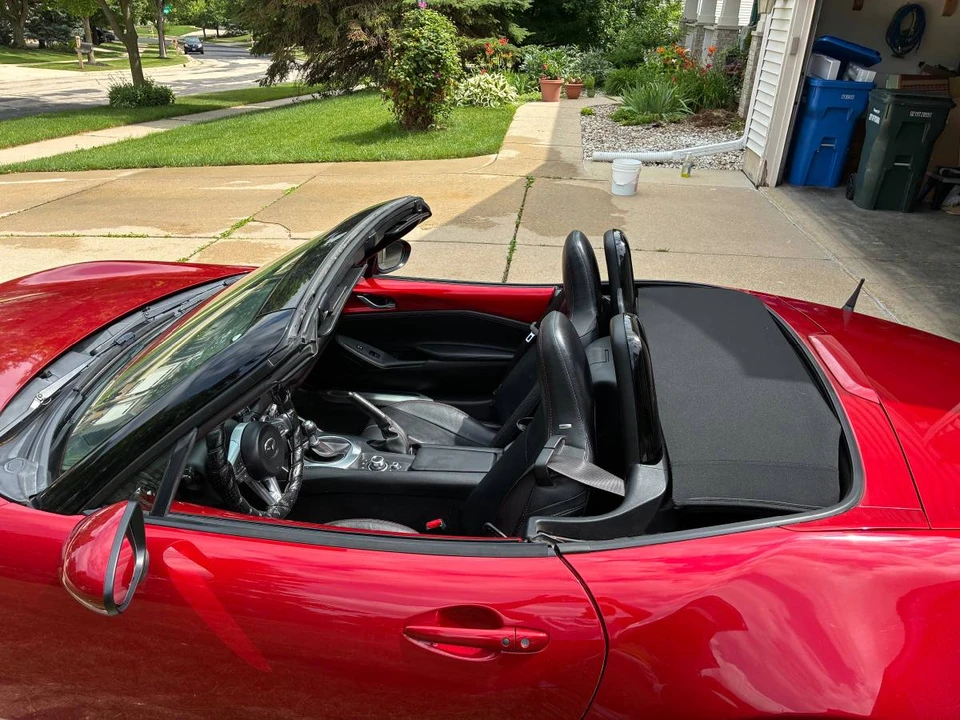 2017 Mazda ND MX-5 Miata - Image 12 of 19