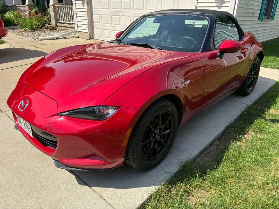 2017 Mazda ND MX-5 Miata - Image 3 of 19