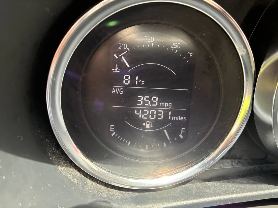 2017 Mazda ND MX-5 Miata - Image 14 of 19