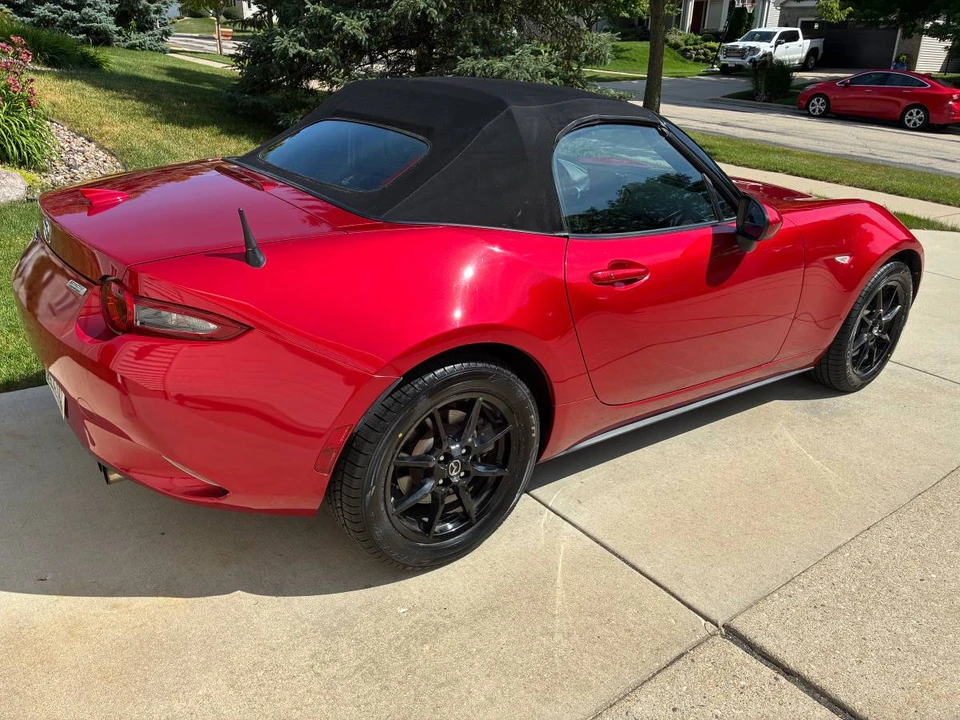 2017 Mazda ND MX-5 Miata - Image 7 of 19