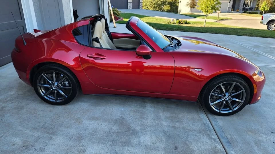 2017 Mazda ND MX-5 Miata - Image 4 of 7