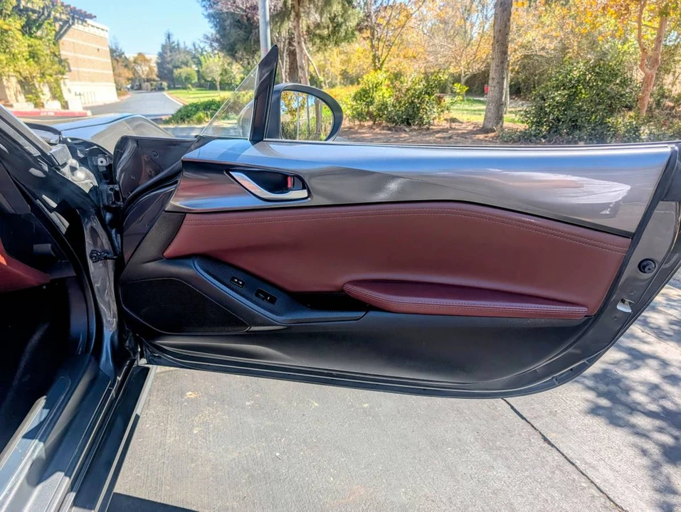 2017 Mazda ND MX-5 Miata - Image 23 of 24