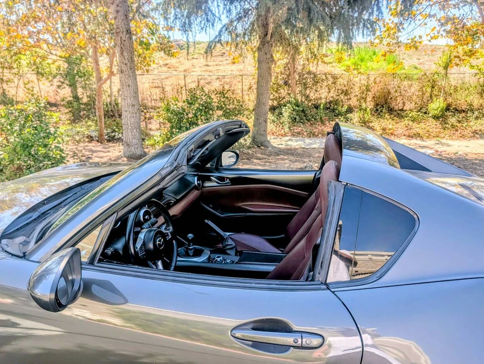 2017 Mazda ND MX-5 Miata - Image 12 of 24