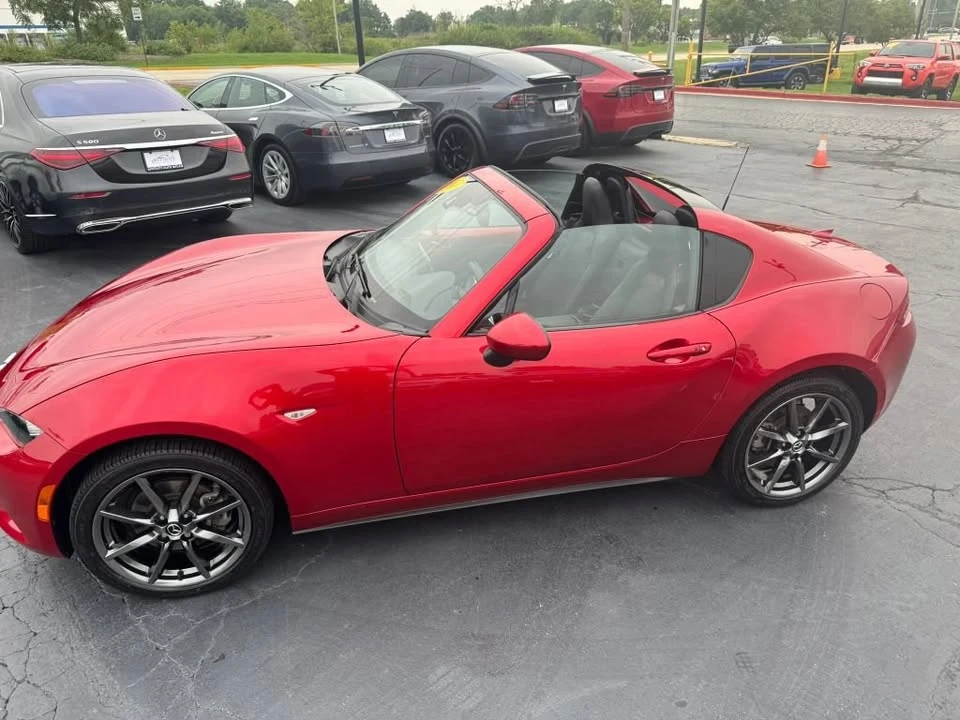 2017 Mazda ND MX-5 Miata - Image 2 of 10
