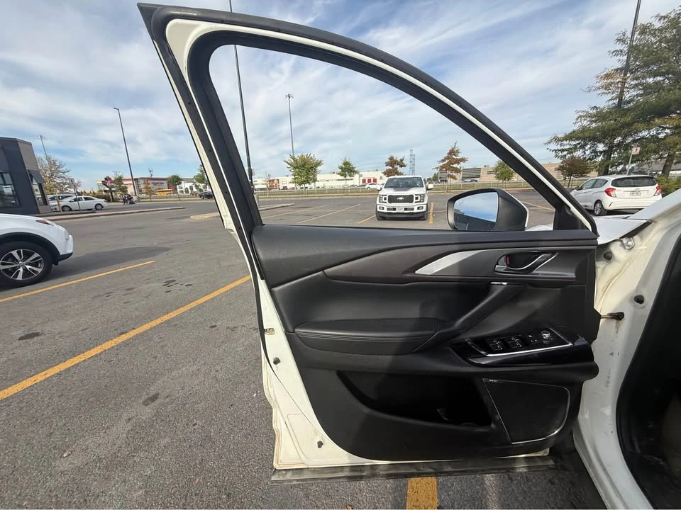 2017 Mazda CX-9 - Image 8 of 9